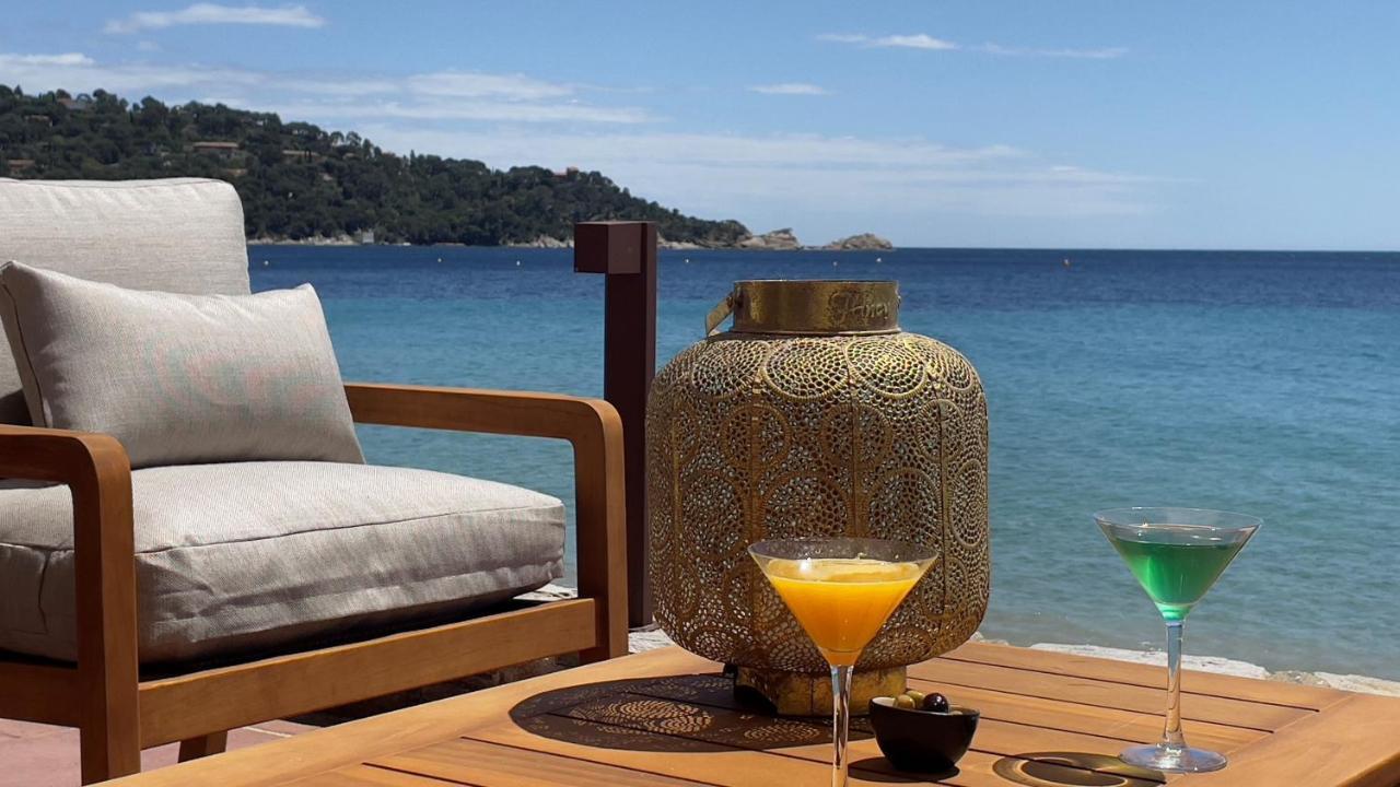 Surplage Hotel Cavaliere Le Lavandou Bagian luar foto