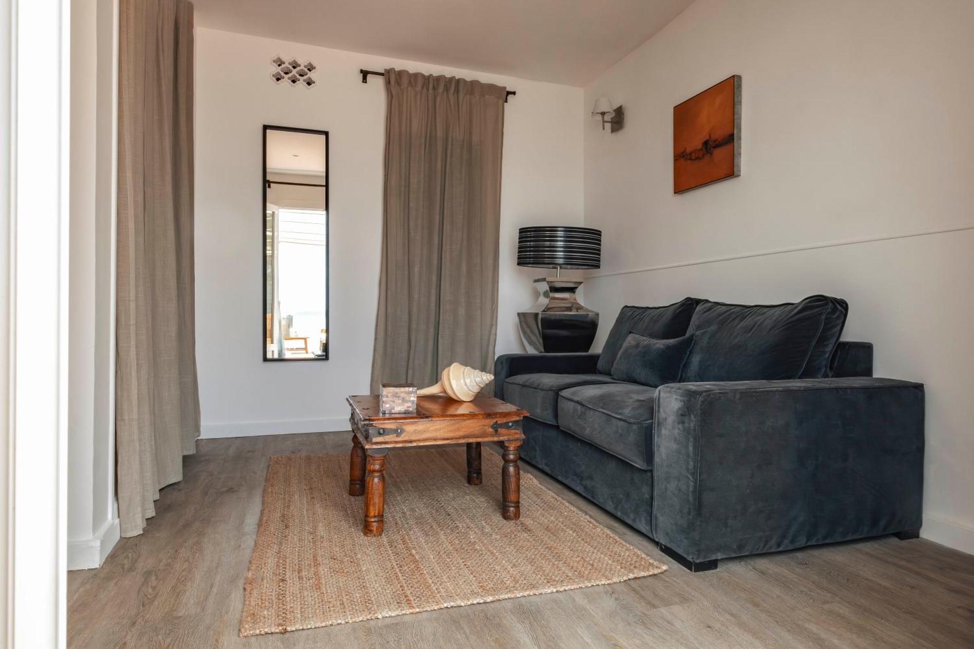 Surplage Hotel Cavaliere Le Lavandou Bagian luar foto