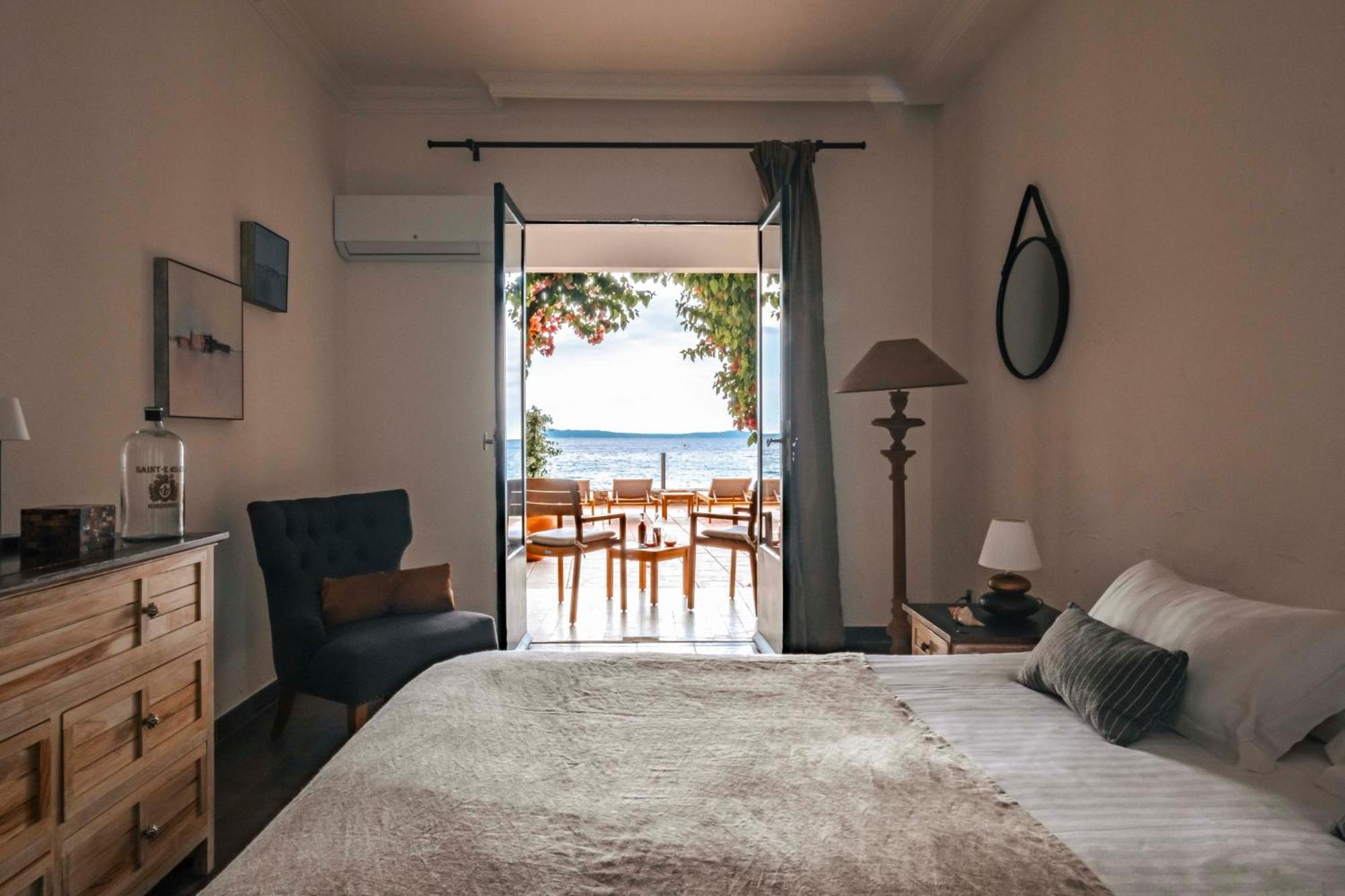 Surplage Hotel Cavaliere Le Lavandou Bagian luar foto