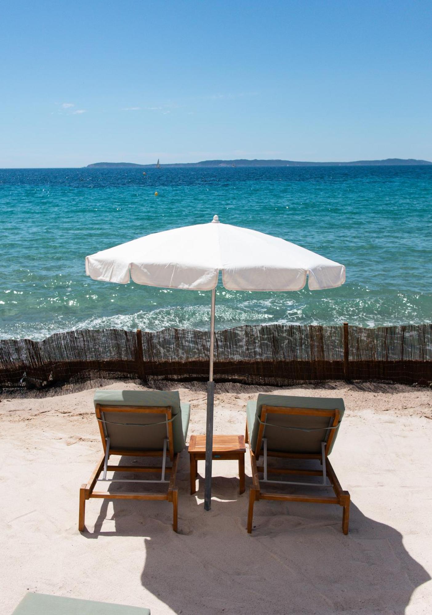 Surplage Hotel Cavaliere Le Lavandou Bagian luar foto