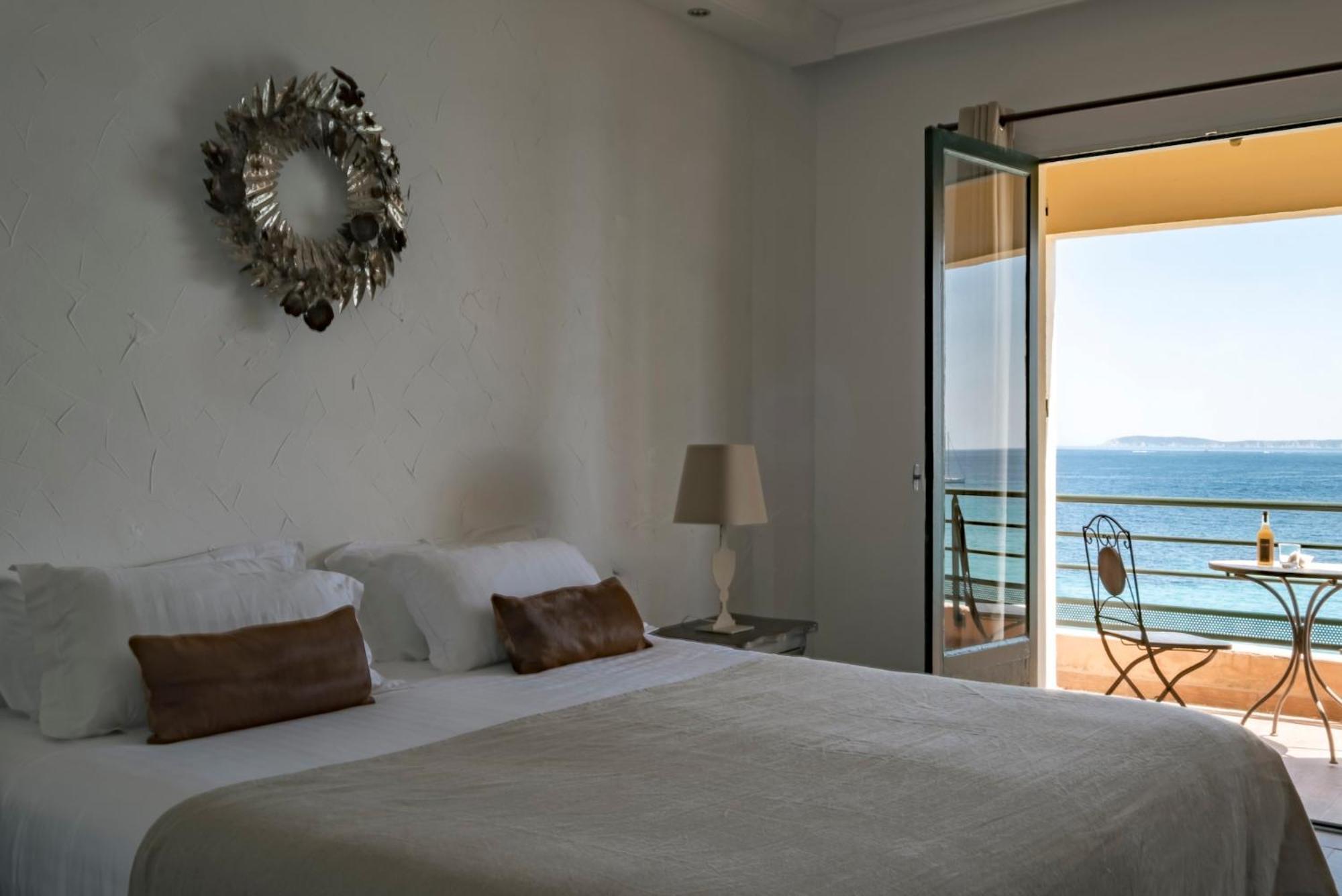 Surplage Hotel Cavaliere Le Lavandou Bagian luar foto