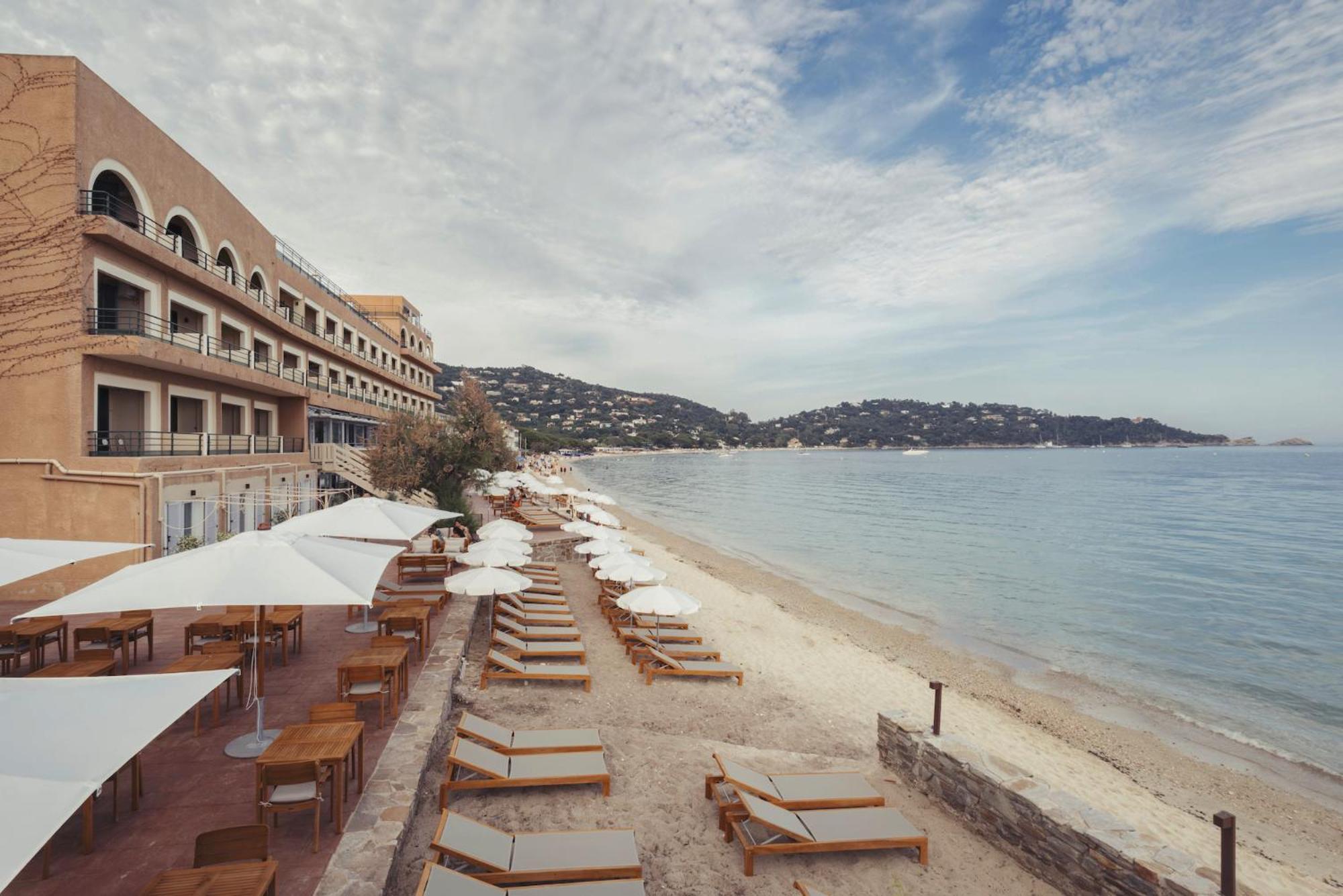 Surplage Hotel Cavaliere Le Lavandou Bagian luar foto
